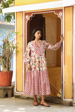 Load image into Gallery viewer, The WASABI midi - White with red and green floral
