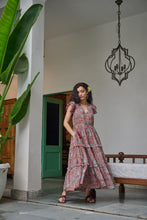 Load image into Gallery viewer, the CILANTRO midi - brown with red and pink floral
