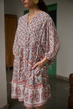 Load image into Gallery viewer, the CHILLI mini - white & brown floral