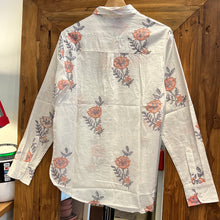 Load image into Gallery viewer, The BASIC shirt - white with coral grey floral
