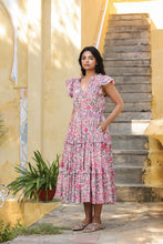 Load image into Gallery viewer, the CILANTRO midi - white with pink floral