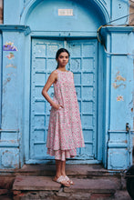 Load image into Gallery viewer, the KAFFIR midi - soft pink floral