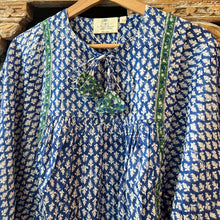 Load image into Gallery viewer, the NUTMEG top - blue green butis