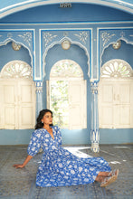 Load image into Gallery viewer, the ANISE midi - (reprint) royal blue jaal