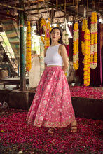 Load image into Gallery viewer, Panelled skirt with pockets - the happy pink