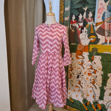 Load image into Gallery viewer, the CUMIN dress - pink zigzag