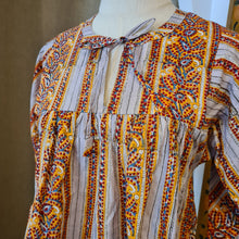 Load image into Gallery viewer, The NIGELLA top - grey orange patterns