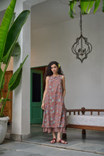 Load image into Gallery viewer, the KAFFIR midi - brown with red and pink floral