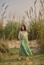 Load image into Gallery viewer, the Godet Skirt - green butis