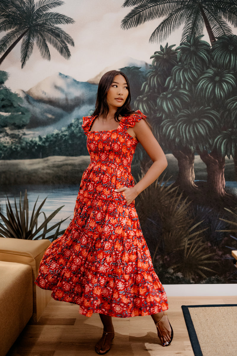 The PAPRIKA dress red floral The Planter‘s Bungalow