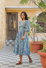 Load image into Gallery viewer, the ANISE midi - blue geometric