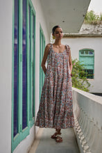 Load image into Gallery viewer, the SAGE Maxi - white with brown and pink floral