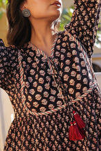 Load image into Gallery viewer, The Thyme Dress - black bagru