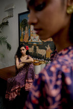 Load image into Gallery viewer, the SAGE Maxi - vintage NAVY with red butis