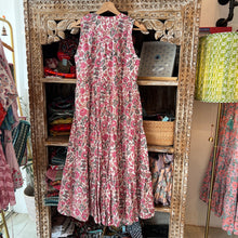 Load image into Gallery viewer, BORAGE MIDI dress - white w/pink floral