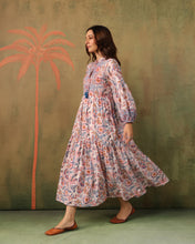 Load image into Gallery viewer, The WASABI midi - White with blue floral