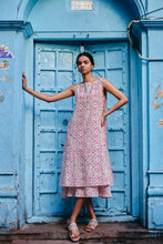 Load image into Gallery viewer, the KAFFIR midi - soft pink floral