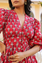 Load image into Gallery viewer, the ANISE midi - deep red with butis