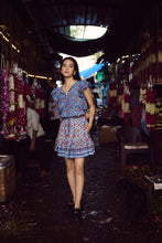 Load image into Gallery viewer, The DILL skirt - blue red floral