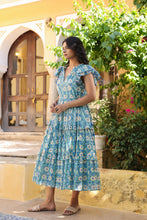 Load image into Gallery viewer, the CILANTRO midi - green with yellow floral