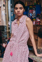 Load image into Gallery viewer, the CEYLON top - pale pink with butis