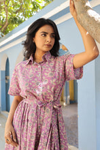 Load image into Gallery viewer, the PARSLEY MIDI dress - lavender floral