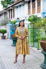 Load image into Gallery viewer, The WASABI midi - sunshine yellow