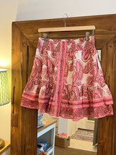Load image into Gallery viewer, the DILL skirt - white with pink paisleys
