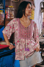 Load image into Gallery viewer, the CELERY top - soft pink jaal/lurex block printed