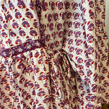 Load image into Gallery viewer, The NUTMEG midi - white w/ red purple floral
