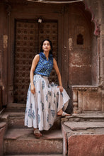 Load image into Gallery viewer, the TIERED skirt - blue stripes