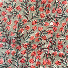 Load image into Gallery viewer, Pyjamas shorts set - light green w/ pink floral