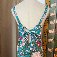 Load image into Gallery viewer, the SENF maxi - royal green w/ red blue floral