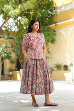 Load image into Gallery viewer, the Godet Skirt - soft pink floral