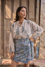 Load image into Gallery viewer, the WRAP skirt - light blue floral