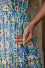 Load image into Gallery viewer, the CILANTRO midi - green with yellow floral