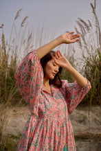 Load image into Gallery viewer, the NUTMEG midi - pink pastels floral with lurex