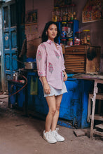 Load image into Gallery viewer, The OVERSIZED shirt- pink stripes with mughal buta