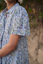 Load image into Gallery viewer, the MALABAR maxi - blue floral