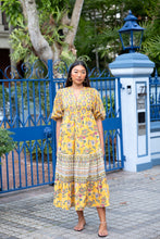 Load image into Gallery viewer, the CHILLI maxi - yellow floral