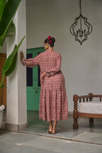 Load image into Gallery viewer, The WASABI midi - Brown with red butis