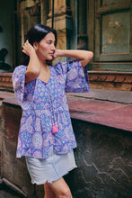 Load image into Gallery viewer, the CELERY top - purple jaal block printed