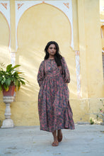 Load image into Gallery viewer, The NUTMEG midi - Charcoal grey w/ Fuschia floral