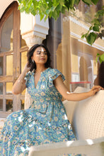 Load image into Gallery viewer, the CILANTRO midi - green with yellow floral