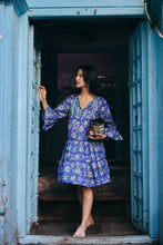Load image into Gallery viewer, the STEVIA dress - blue floral