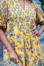 Load image into Gallery viewer, the CHILLI maxi - yellow floral