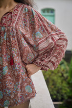 Load image into Gallery viewer, the MINT top - brown with red and pink floral