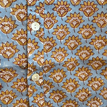 Load image into Gallery viewer, Boys Long-sleeves Shirt - soft blue w/ brown butis