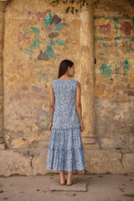 Load image into Gallery viewer, the JASMINE midi - soft blue floral