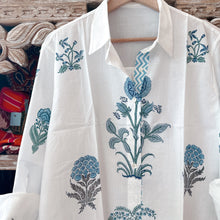 Load image into Gallery viewer, The HOLIDAY shirts - mughal buta fun play🩷